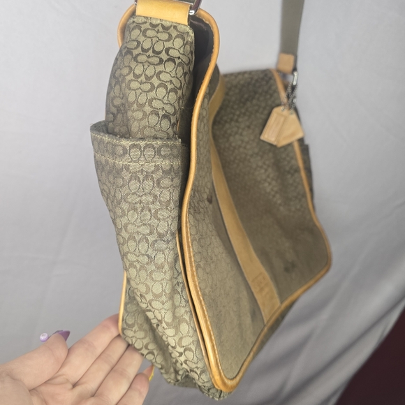 Coach Signature Hudson Commuter Messenger Bag Tan Laptop Diaper Travel - Picture 5 of 13